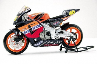 GY.16274  HONDA RC 211V Valentino ROSSI - Team Repsol Honda nr.4